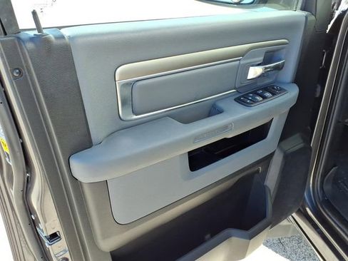 Used 2020 RAM 1500 Classic Warlock AWD/4WD image 12