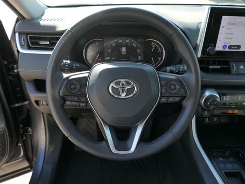 Used 2023 Toyota RAV4 XLE Premium FWD image 18