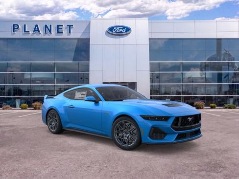New 2026 Ford Mustang GT Premium w/ GT Performance Package RWD image 9