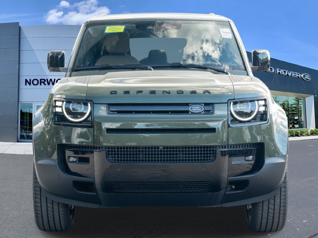 New 2026 Land Rover Defender 110 S AWD/4WD image 2