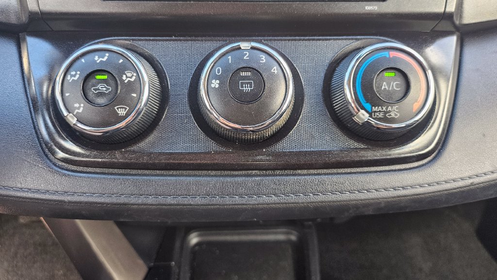 Used 2017 Toyota RAV4 LE w/ Carpet Mat Package FWD image 35