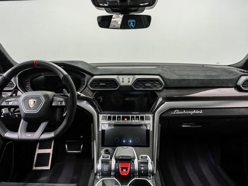 Used 2024 Lamborghini Urus Performante image 14