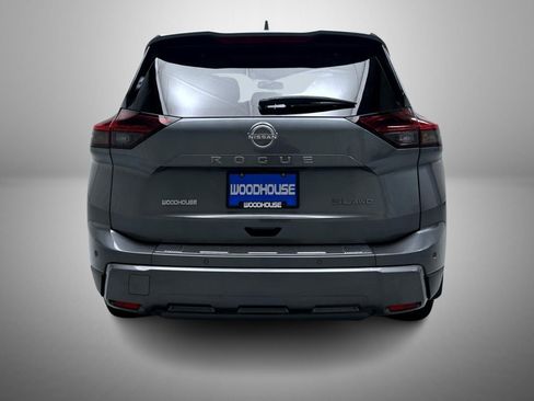 Used 2024 Nissan Rogue SL w/ SL Premium Package image 6