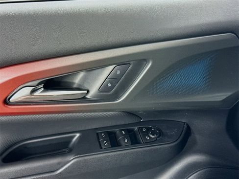 New 2026 Chevrolet Equinox EV RS image 13