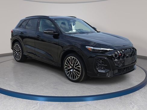 New 2026 Audi SQ5 Premium Plus image 3