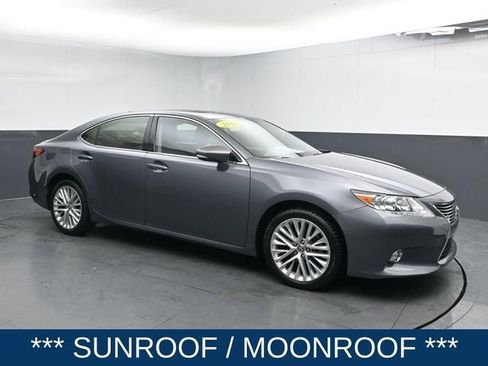 Used 2014 Lexus ES 350 w/ Luxury Package image 3
