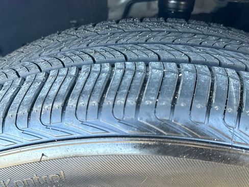 Certified 2024 Nissan Pathfinder Platinum w/ Cargo Package image 28