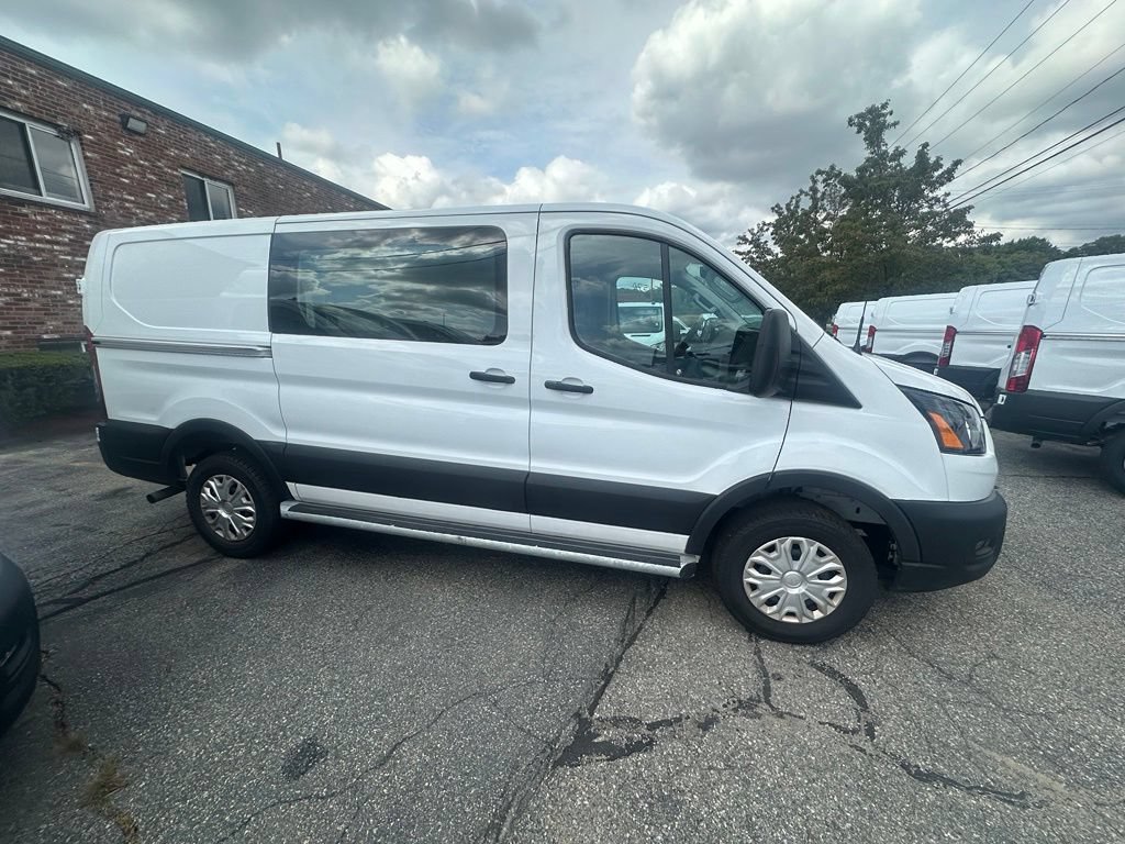 Used 2025 Ford Transit 250 Low Roof w/ Exterior Upgrade Package RWD image 4