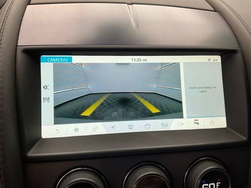 Used 2019 Jaguar F-TYPE Coupe RWD image 4