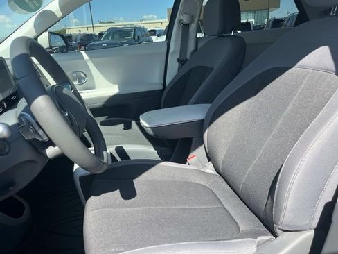 Certified 2024 Hyundai Ioniq 5 SEL RWD image 25