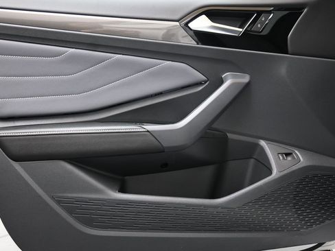 New 2026 Volkswagen Jetta SEL image 23