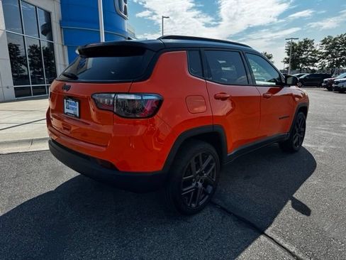 Used 2026 Jeep Compass Limited AWD/4WD image 5