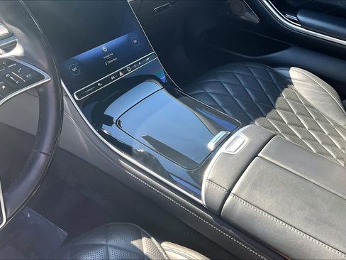 Used 2022 Mercedes-Benz S 580 4MATIC Sedan image 16