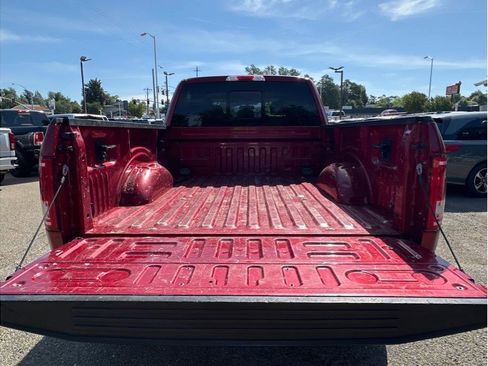 Used 2017 Ford F150 XLT w/ Equipment Group 302A Luxury AWD/4WD image 7
