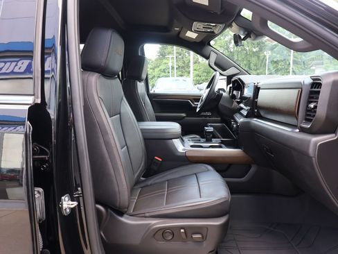 Certified 2023 Chevrolet Silverado 1500 High Country w/ Technology Package AWD/4WD image 42