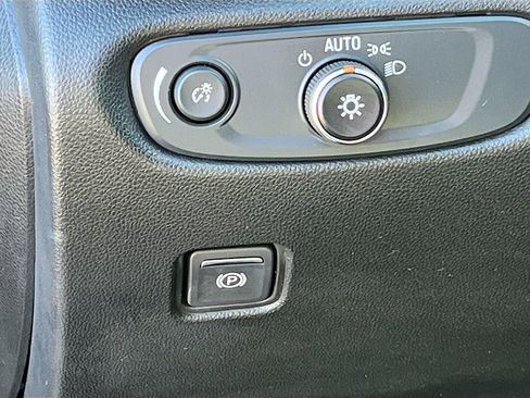 Used 2021 Chevrolet Blazer RS image 10