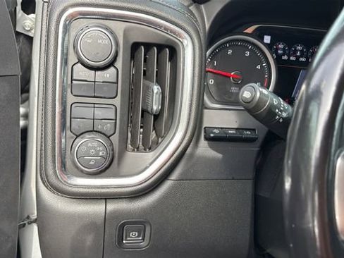 Used 2021 Chevrolet Silverado 2500 LTZ w/ LTZ Premium Package AWD/4WD image 20