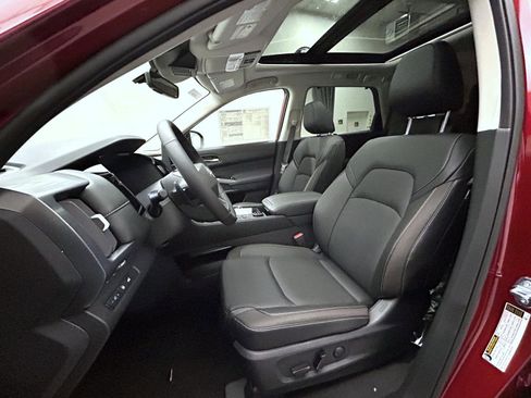 New 2026 Nissan Pathfinder SL AWD/4WD image 10