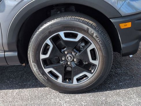 Certified 2023 Ford Bronco Sport Outer Banks AWD/4WD image 11