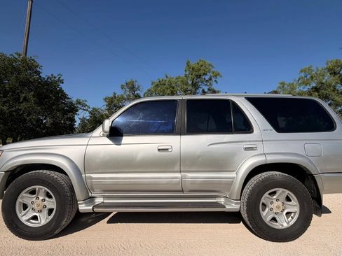 Used 1999 Toyota 4Runner Limited RWD image 2