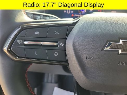 Used 2024 Chevrolet Traverse RS AWD/4WD image 11