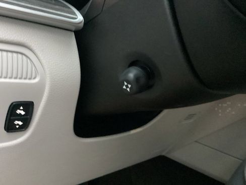 Used 2022 Jeep Wagoneer Series II w/ Premium Group I image 70