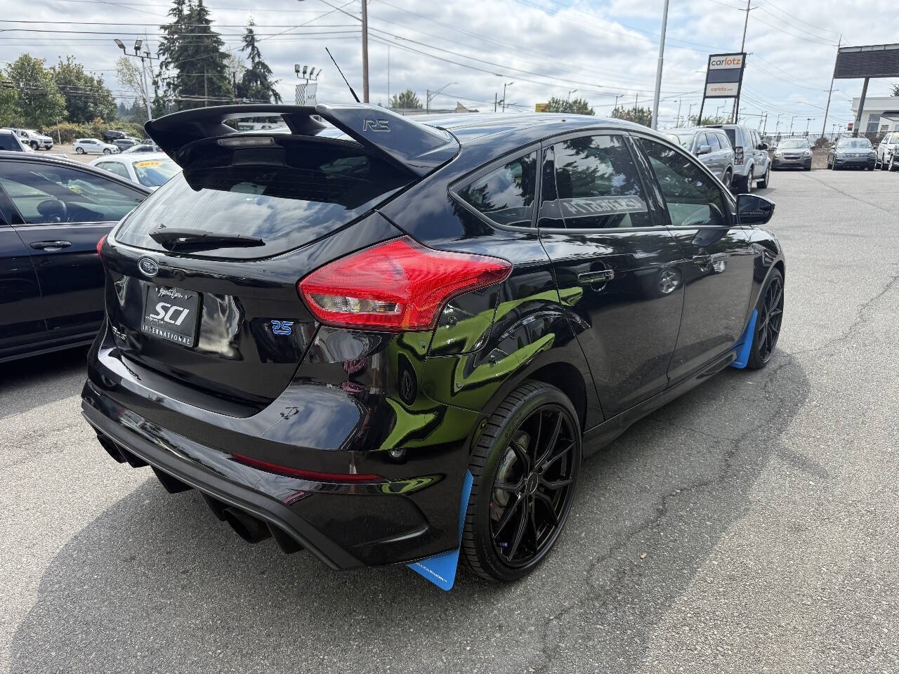 Used 2017 Ford Focus RS AWD/4WD image 4