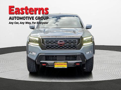 Used 2024 Nissan Frontier PRO-4X w/ Technology Package AWD/4WD image 2