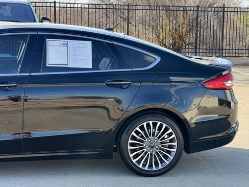 Used 2018 Ford Fusion Titanium image 6