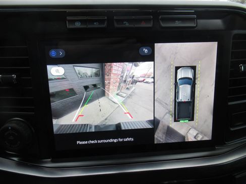 Used 2023 Ford F250 Lariat w/ Lariat Ultimate Package image 35