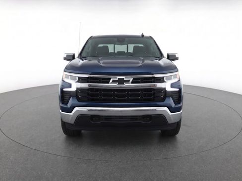 Used 2023 Chevrolet Silverado 1500 LT w/ Protection Package AWD/4WD image 5