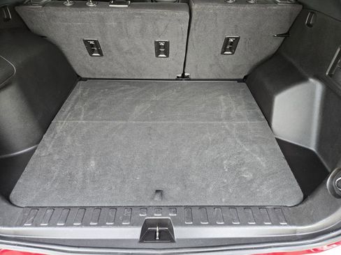 Used 2019 Chevrolet Equinox LT FWD image 30