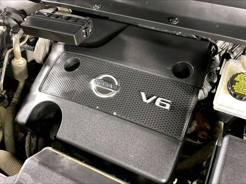 Used 2015 Nissan Pathfinder SV image 43