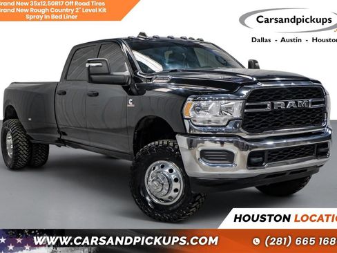 Used 2024 RAM 3500 Tradesman w/ Chrome Appearance Group AWD/4WD image 1