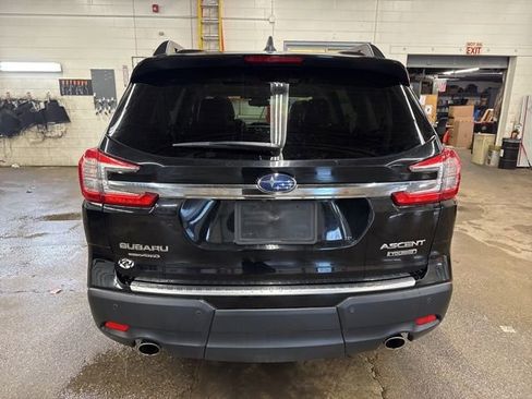 Used 2024 Subaru Ascent Touring AWD/4WD image 5