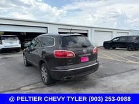 Used 2017 Buick Enclave Leather w/ Enclave Tuscan Edition FWD image 3