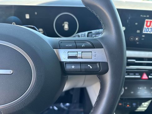 Used 2025 Hyundai Tucson SEL image 17