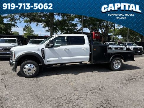 New 2026 Ford F550 4x4 Crew Cab image 5