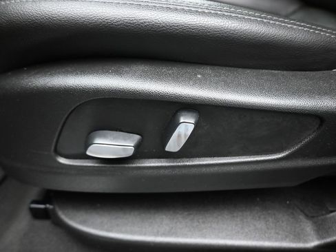 Used 2020 Cadillac XT5 Luxury image 14