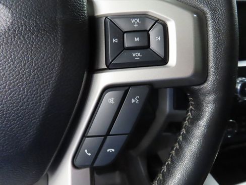 Used 2019 Ford F350 Lariat image 56