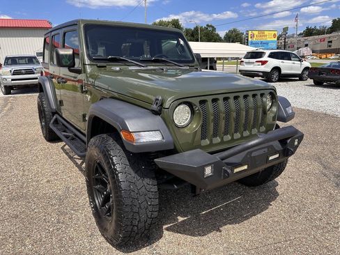 Used 2020 Jeep Wrangler Unlimited Sport S AWD/4WD image 10