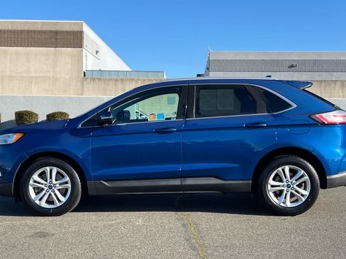Used 2020 Ford Edge SEL image 9