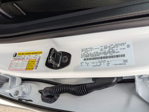 Certified 2024 Ford F150 Lightning Lariat image 46