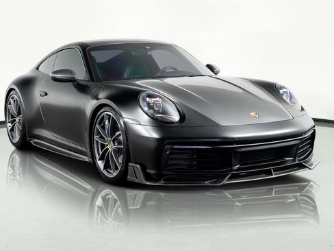 Used 2021 Porsche 911 Carrera image 4