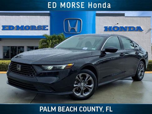 Used 2023 Honda Accord EX image 1