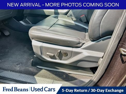Used 2024 Ford Expedition XLT AWD/4WD image 12