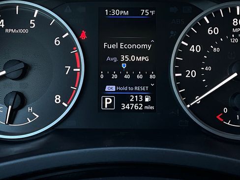 Used 2025 Nissan Sentra S image 34