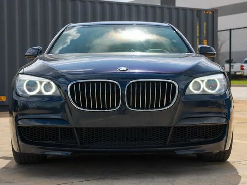 Used 2014 BMW 750Li image 19