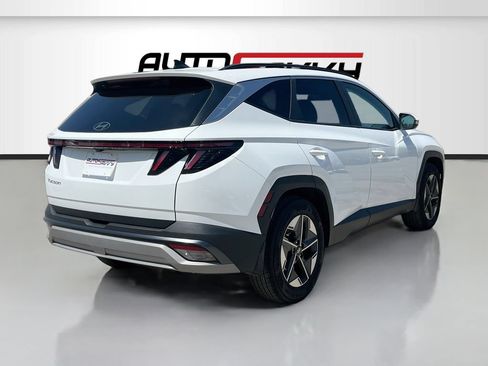Used 2026 Hyundai Tucson SEL FWD image 7