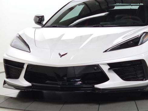 Used 2023 Chevrolet Corvette Stingray Premium Conv RWD image 3